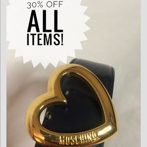 Moschino Vintage Navy Heart Buckle Belt